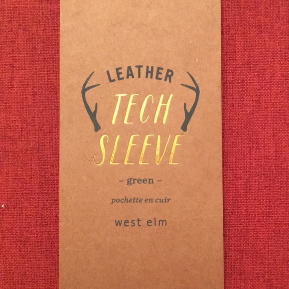Green leather tech iPad tablet sleeve - Picture 7 of 7